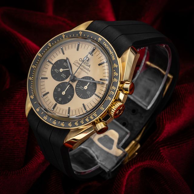 Omega Speedmaster Moonwatch 310.62.42.50.99.001 Image 4